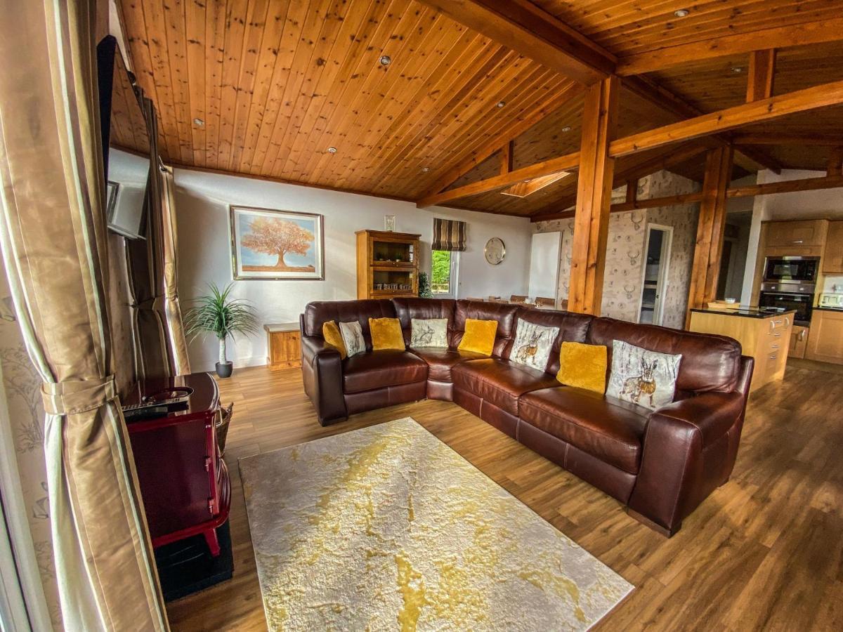 Immaculate 3-Bedroom Private Lodge Near York Buitenkant foto
